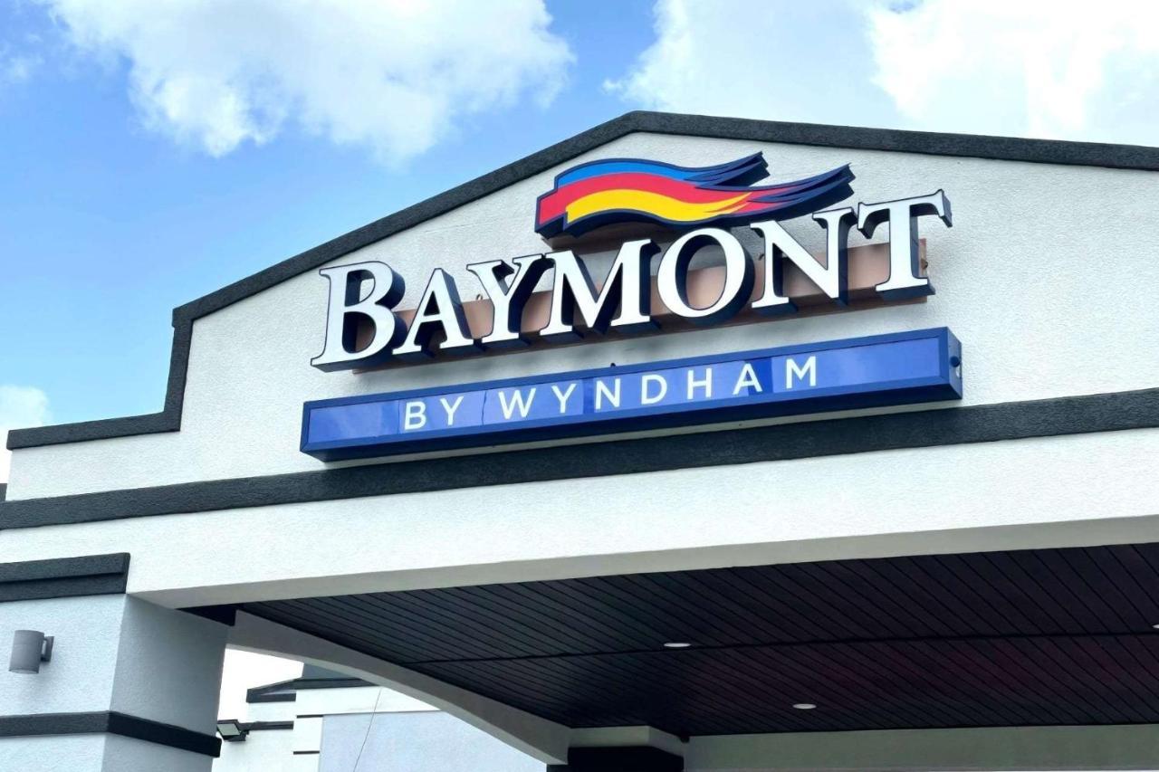Baymont By Wyndham Дотан Екстериор снимка